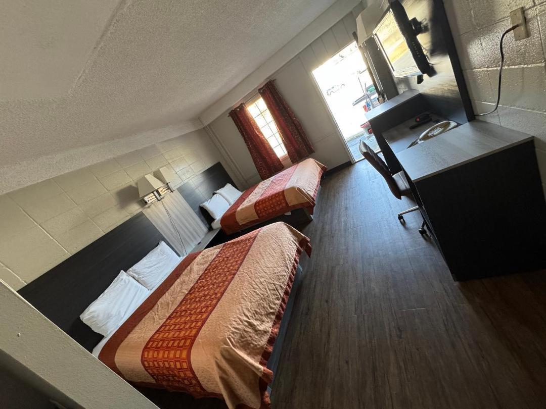 Budget Inn Carthage Екстер'єр фото